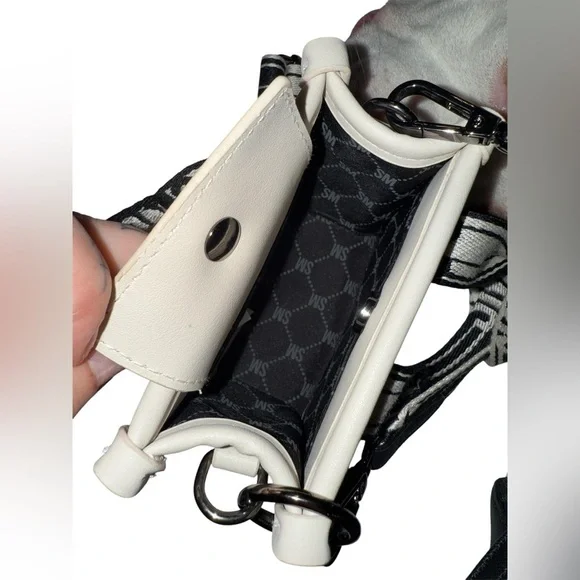 NEW Steven Madden Black & White The Micro Mini Crossbody Purse - Picture 5 of 5